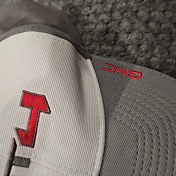 GMC AT4 Adjustable Hat - Picture 2 of 4